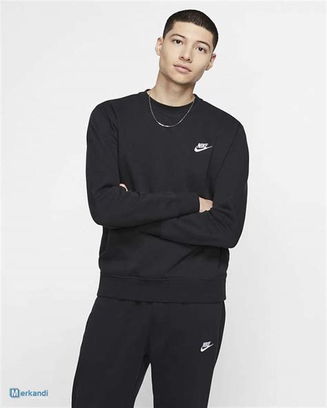 nike club fleece jumper